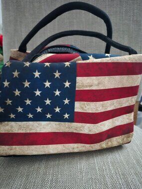 Flag lunch tote